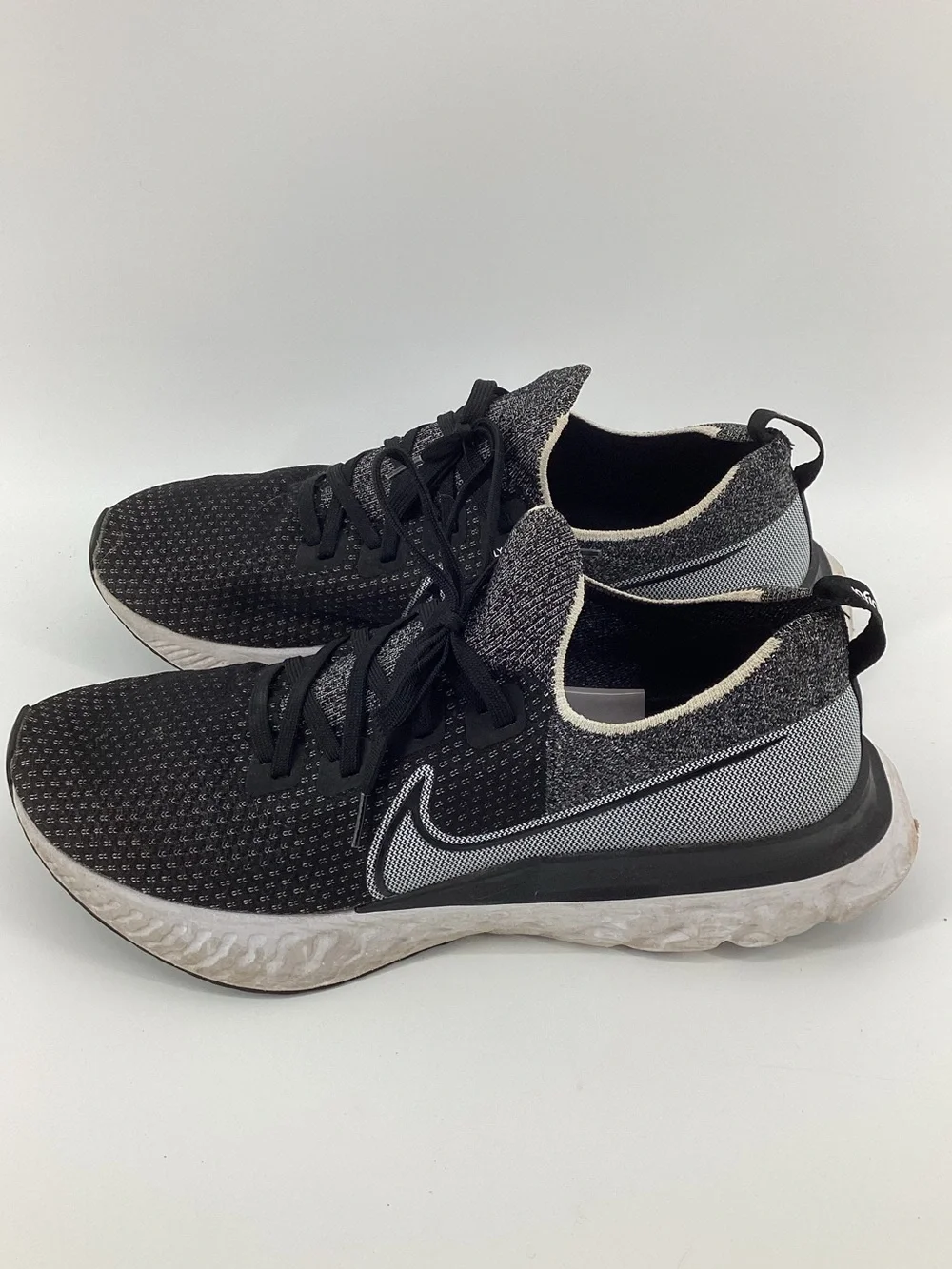 Nike Black & Gray Infinity React Knit Running Sneakers